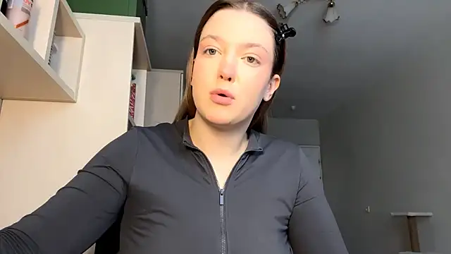 JammieMickiewicz online show from February 13, 8:38 am