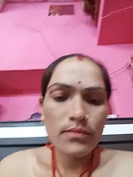 Sonam15884 online show from May 18, 5:57 am