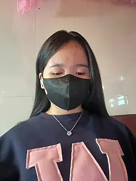 Gwen879 online show from January 15, 2:50 am