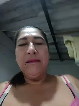 PatriciaGrajales online show from April 29, 4:53 pm