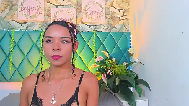 AlexiiaBrown online show from May 19, 2:57 pm