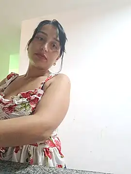 LunaRouuse  online show from February 20, 4:08 pm