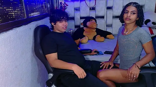 KimberlyAndOstinn online show from January 10, 1:27 pm