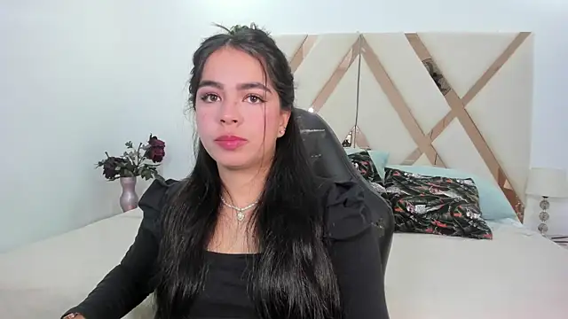 rousse stonss online show from April 7, 11:56 am