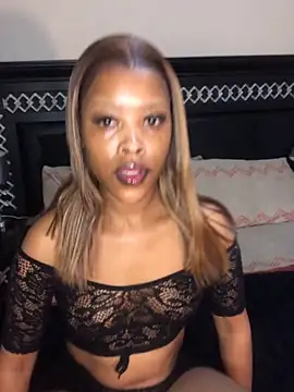 Littlehunie online show from June 19, 7:28 pm