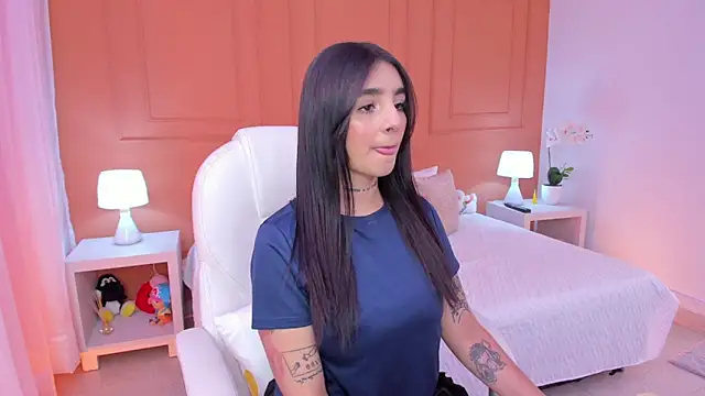 Abriil cutee online show from May 13, 2:23 pm