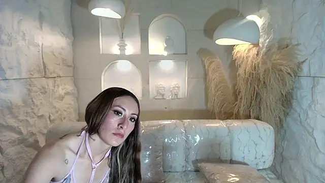 katalina r  online show from May 12, 8:37 pm