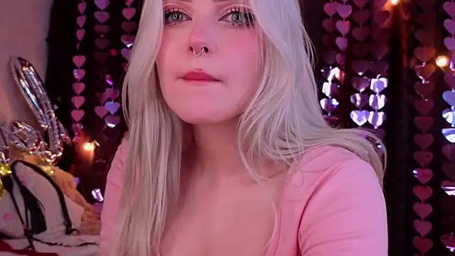 ShyniAlice online show from February 14, 4:36 am