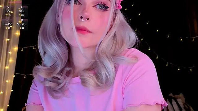 ShyniAlice online show from May 24, 4:00 am
