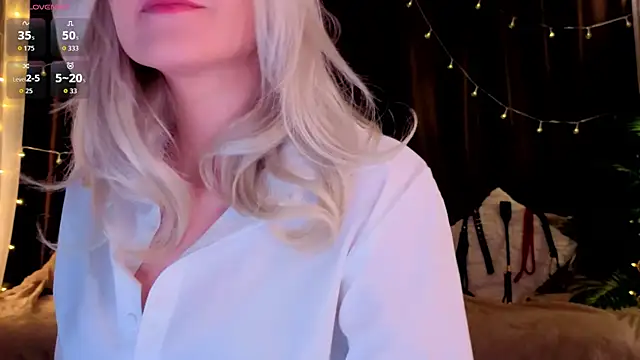 ShyniAlice online show from May 20, 3:36 am