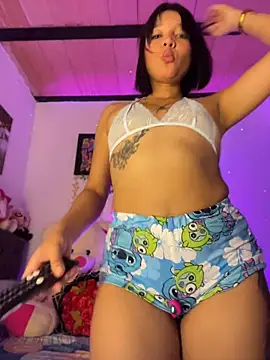 Carita traviesa4 online show from August 5, 1:45 am