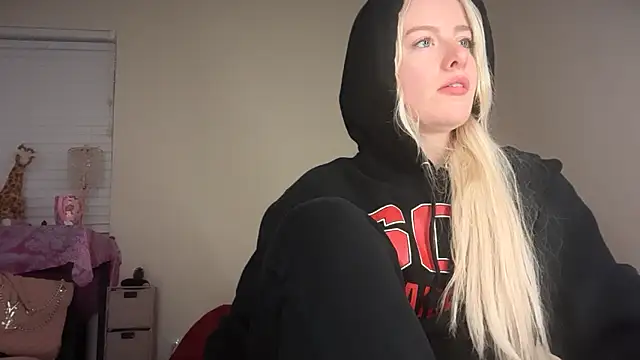 blondebunny999 999 online show from May 14, 6:19 am
