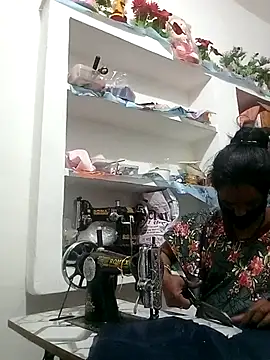 kiiuu sexe online show from February 12, 1:46 pm