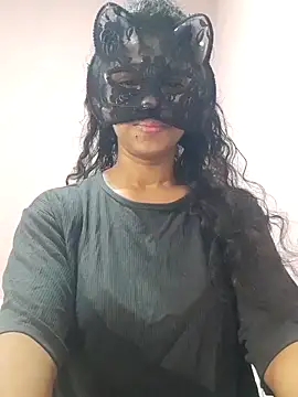 cutehotwife online show from March 28, 5:12 pm