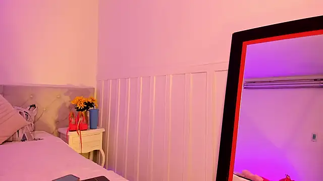 Little Lexyy online show from May 23, 5:17 am