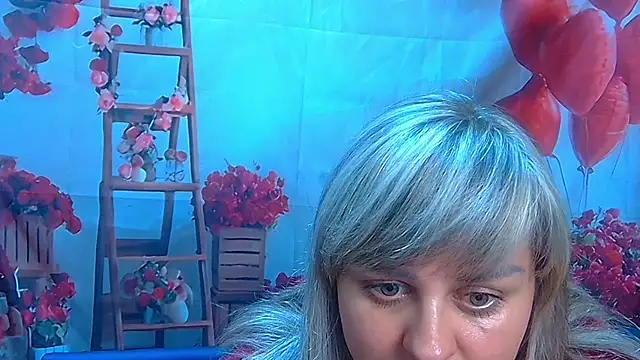 VeronicaSvitt online show from April 6, 1:01 pm