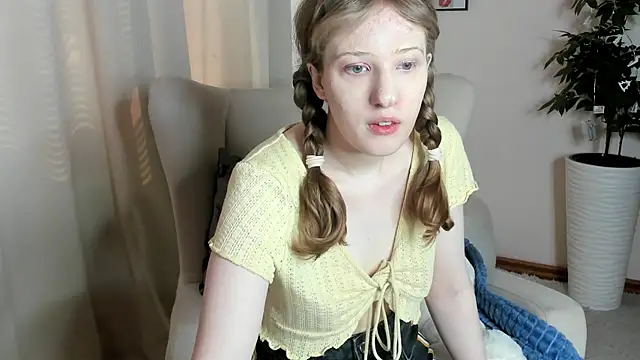 tracy aw online show from May 8, 7:00 am