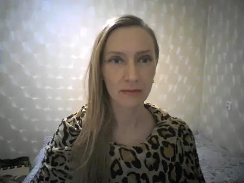 Averinona online show from March 22, 4:57 pm