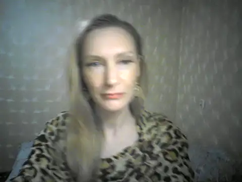 Averinona online show from April 3, 6:17 pm