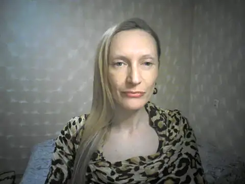 Averinona online show from April 7, 5:59 pm