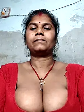 Hot di97 online show from March 25, 12:05 am