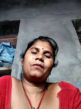 Hot di97 online show from May 9, 8:38 am