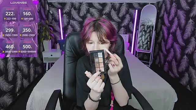 Ashley Veil online show from May 14, 8:58 pm