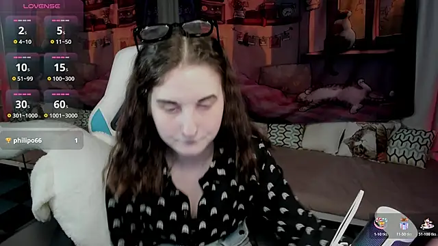 KiraDuvall online show from February 5, 6:00 pm