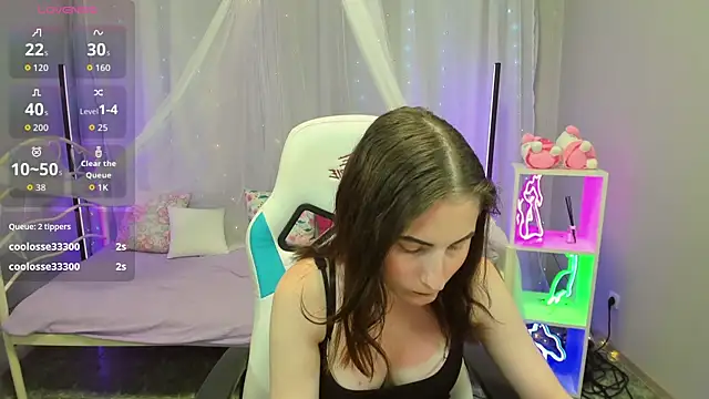 KiraDuvall online show from May 23, 5:22 pm