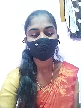 Tamil Hot RoyalQueen online show from April 1, 4:48 pm