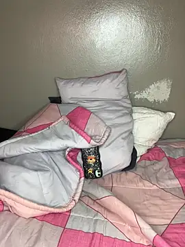 liztaylor online show from January 31, 7:11 pm