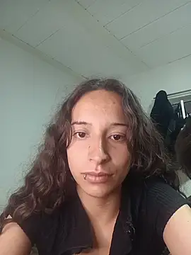 AlexxaAndRileyy online show from May 23, 6:17 pm