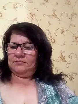 NysiOlsen online show from May 21, 7:45 pm