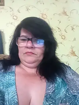 NysiOlsen online show from May 16, 2:27 pm