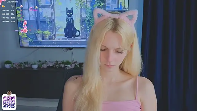 JuanaSumma online show from June 27, 12:22 pm