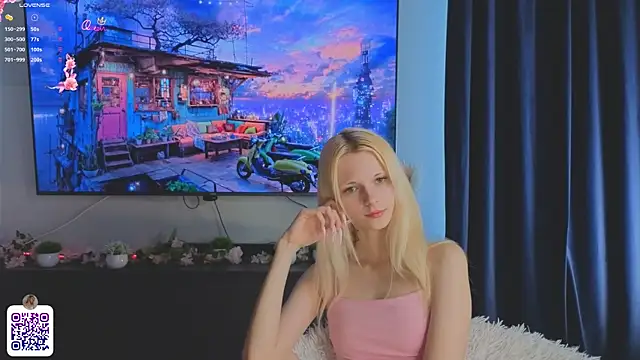 JuanaSumma online show from June 26, 6:14 am