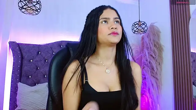 Violet Collins1 online show from March 23, 8:26 pm