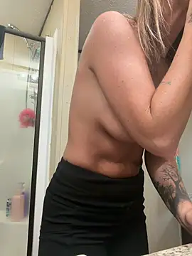 tastemecaroline online show from May 9, 1:57 pm