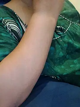 TamilDreamgirl08 online show from March 28, 4:06 pm