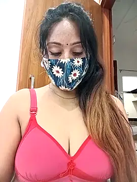 Your-Sasha7 online show from May 12, 1:07 pm