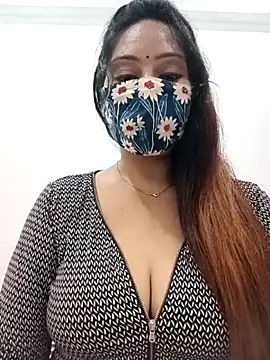 Your-Sasha7 online show from May 4, 7:12 am