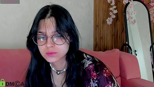 Leslie Wholsh online show from March 15, 9:22 am