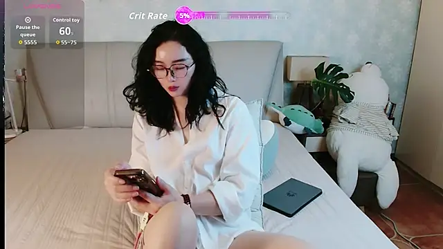awayaya online show from May 20, 9:17 am
