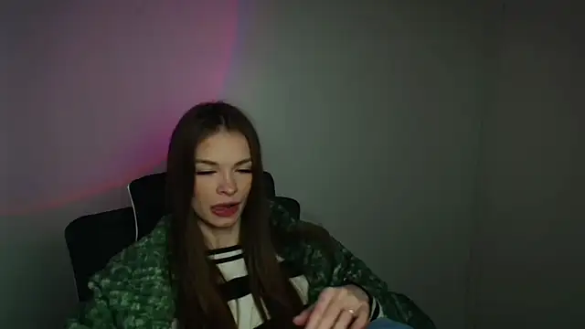 Lina Loveuu online show from February 16, 6:24 am