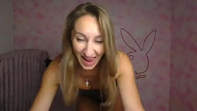 Diana Sweeet  online show from April 9, 6:05 am