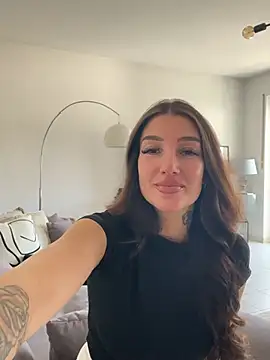 NovaLushhh online show from March 9, 12:30 pm