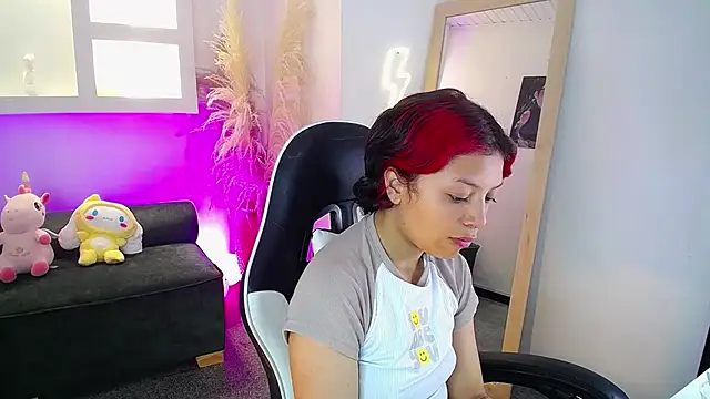 melodyy as online show from May 21, 1:09 pm