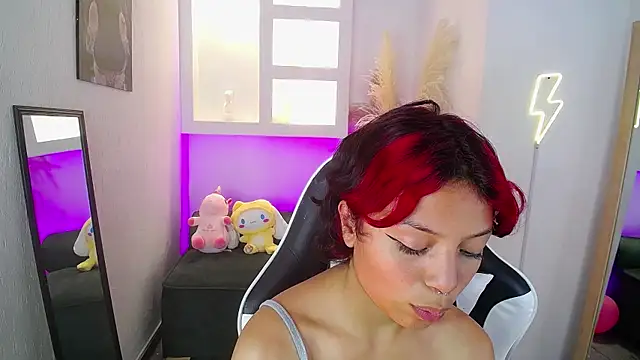 melodyy as online show from May 13, 4:24 pm