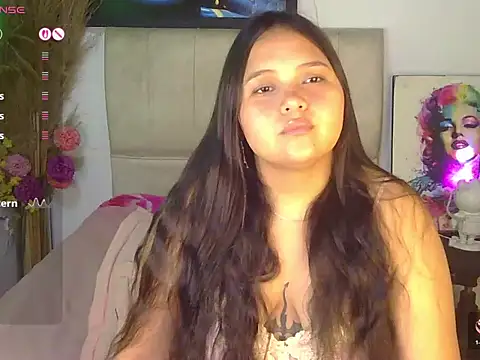 chloe  fox online show from February 7, 12:09 pm