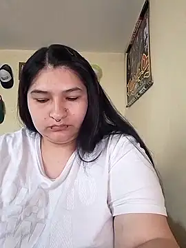 LauraHorny69 online show from May 12, 8:59 pm